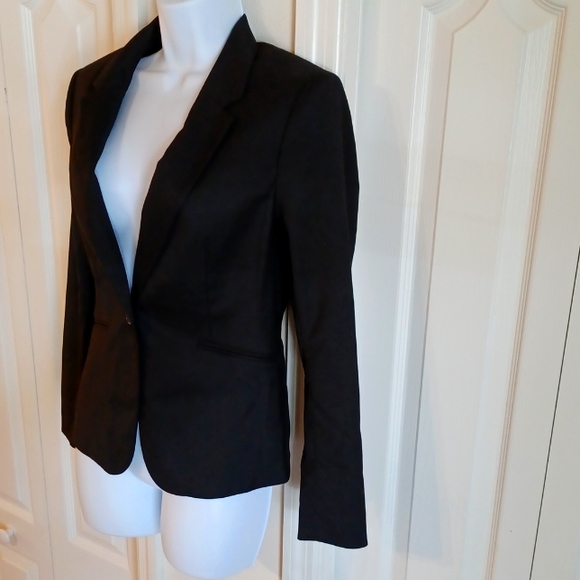 H&M blazer - Picture 2 of 10